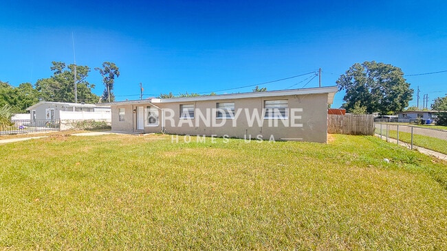 Photo - 1332 Warrington Wy