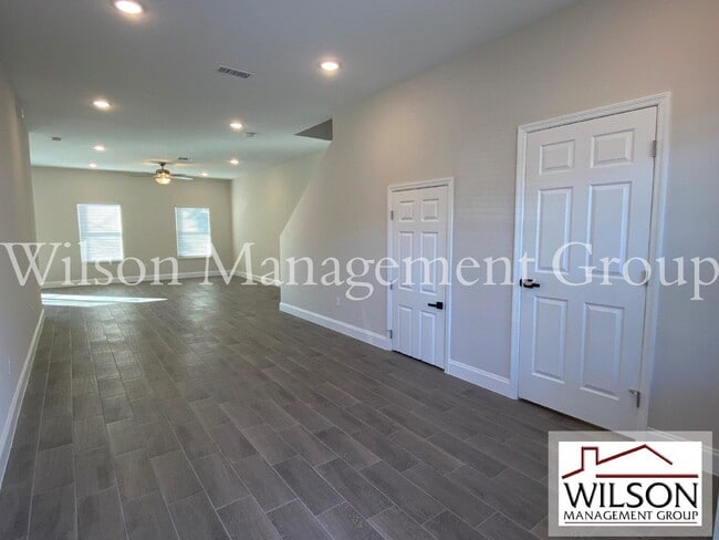 Photo - 732 S Lee Ave