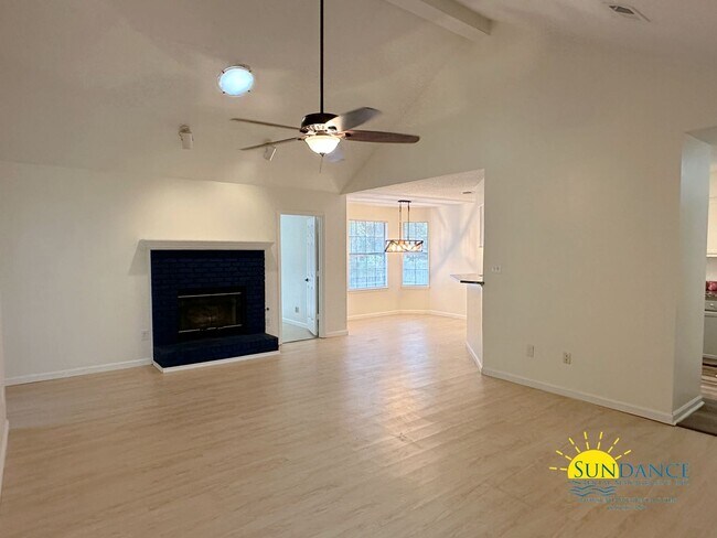 Photo - Updated 4 Bedroom Home in Navarre