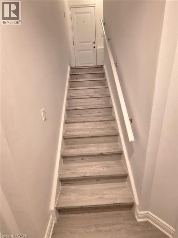 Photo - 15 Spring Creek St