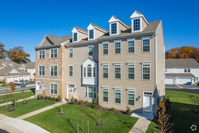 Photo - Meridian Crossing Community