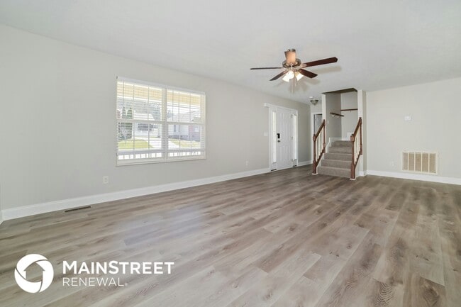 Photo - 3821 Hillside Terrace Ln
