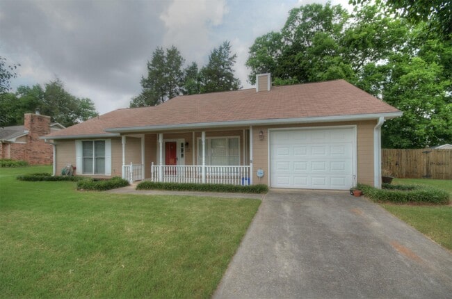 Building Photo - 132 Bibb Dr Rental