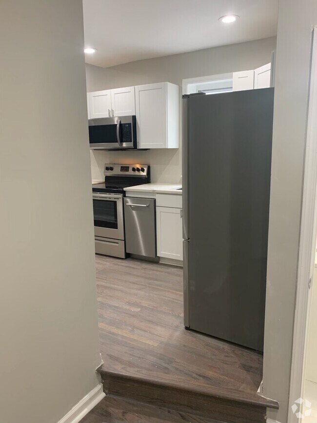 Building Photo - 1719 N 25th St Unit 2 Rental