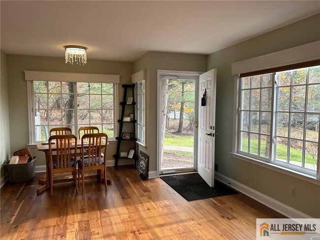 Photo - 45 Stevens Ct