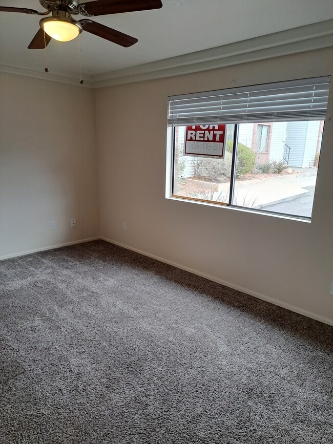 Building Photo - 1150 W 360 N Unit #32
