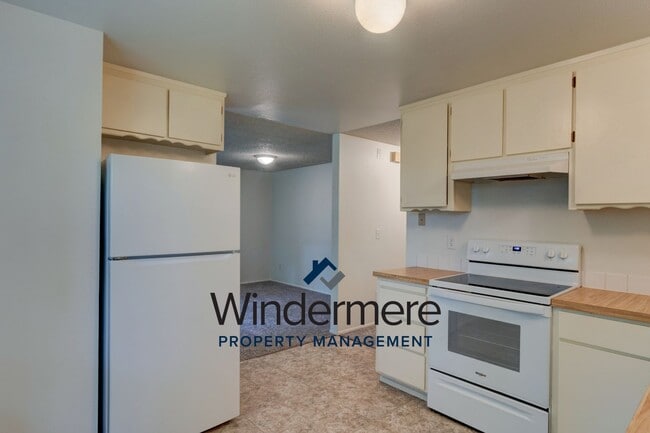 Photo - 4146 Kimberly Way Unit #B