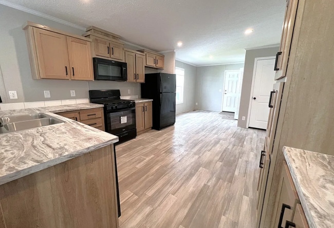 Photo - 6588 N Hampshire Dr