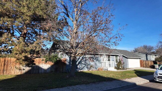 Photo - 3580 Dill Dr