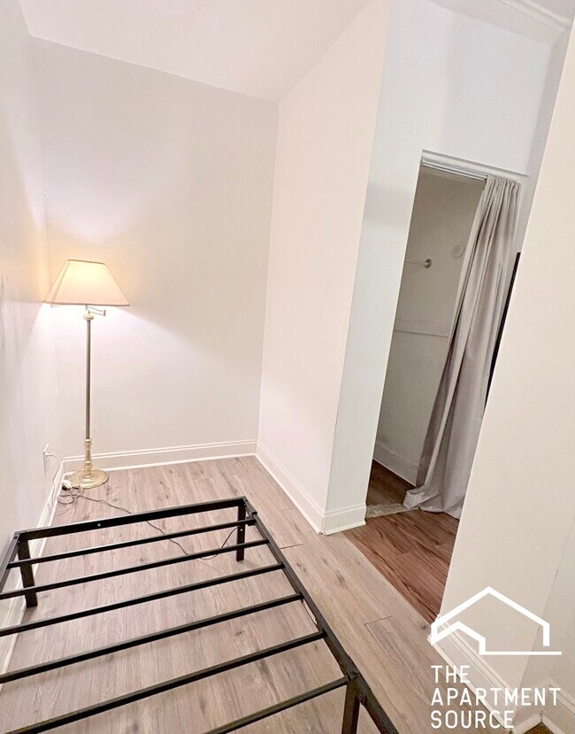 Photo - 1900 S Throop St Unit 9