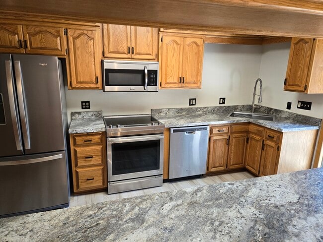 Photo - 10540 67th St S