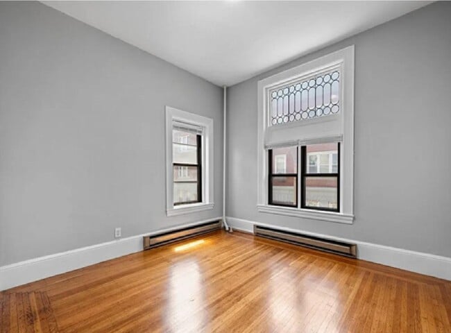 Photo - 857 Beacon St