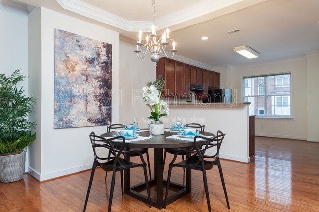 Photo - 6909 Stratford Townes Way