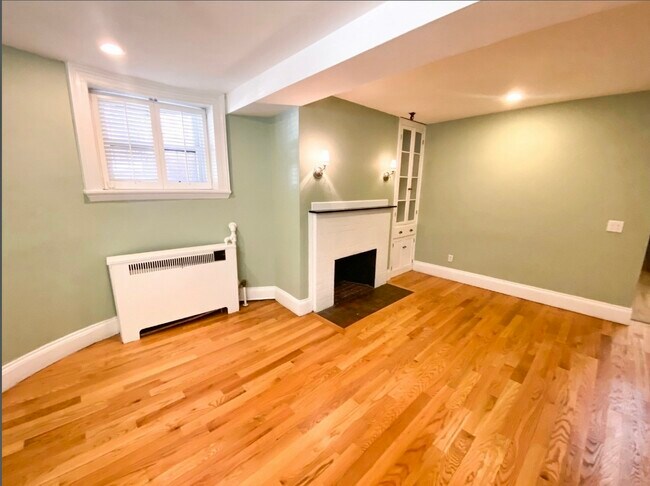 Photo - 239 Commonwealth Ave Unidad 12