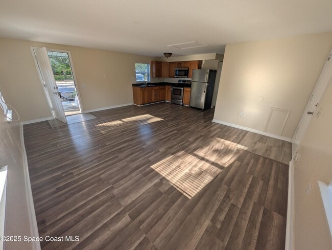 Photo - 1565 Violet Ave Unit D