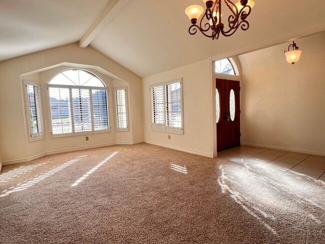 Photo - SOUTHWEST BAKERSFIELD