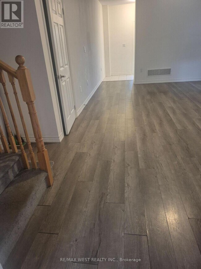 Photo - 1472 Marina Dr