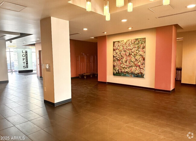Building Photo - 535 W Thomas Rd Unit #211 Rental
