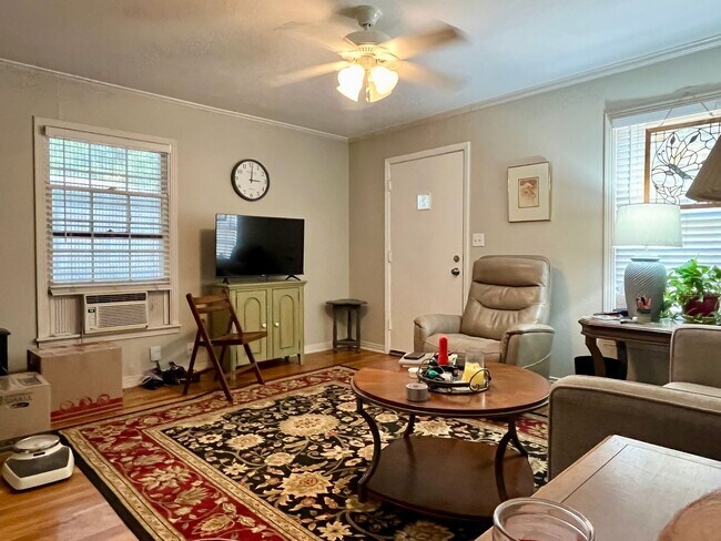 Photo - 3119 33rd St Unit B