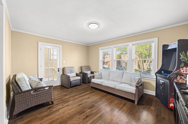 Photo - 4136 Park Ave