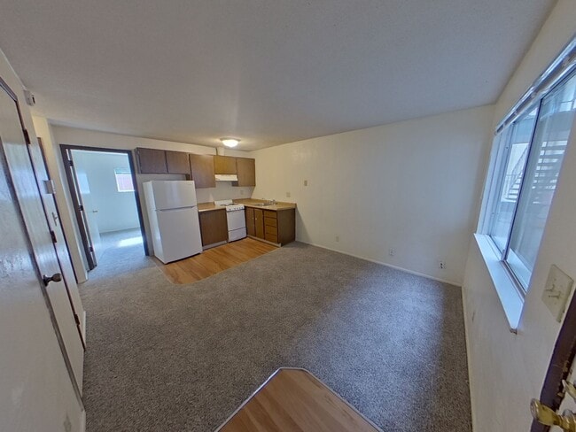 Photo - Hide-A-Way Apartments