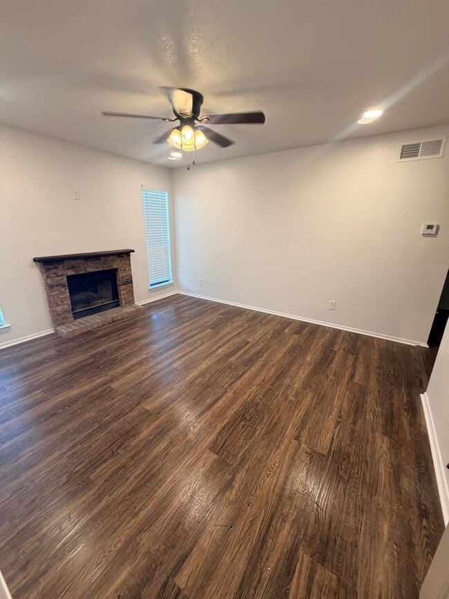 Building Photo - 4507 Coronado Ave