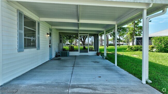Building Photo - 20 Pinewood Blvd Rental