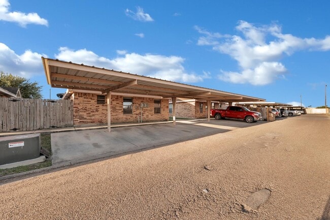 Photo - 2111 W Western Dr