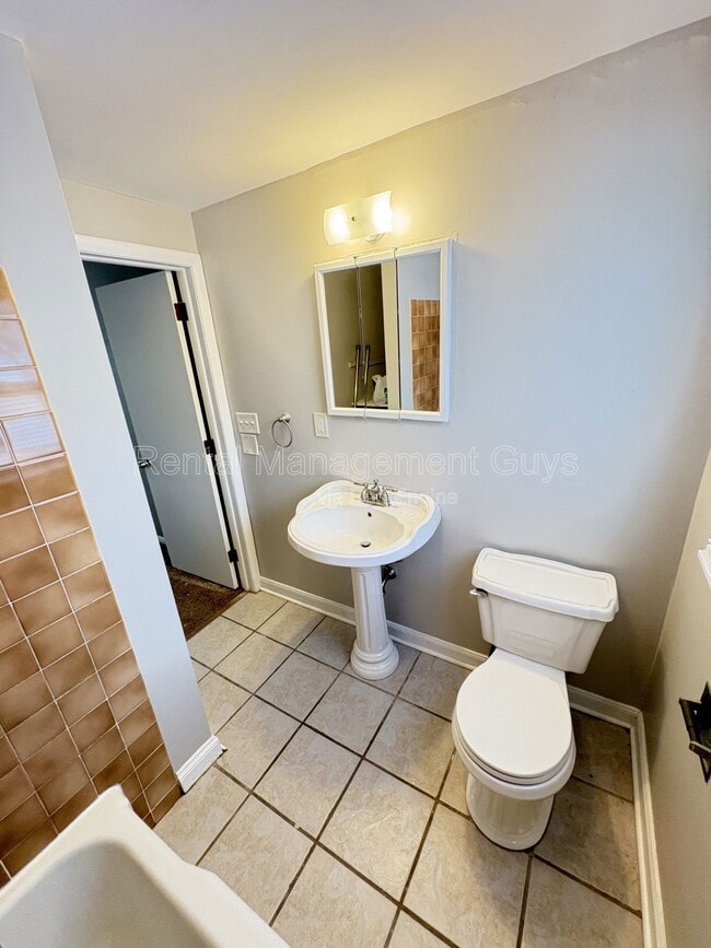 Photo - 3546 N Vincent Ave