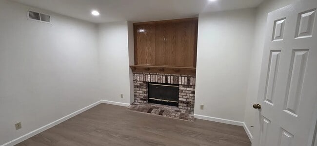 Photo - 2345 Pinard St