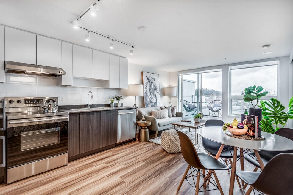 3583 Kingsway