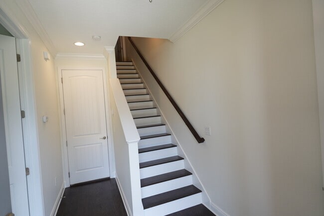 Photo - 3227 W Horatio St