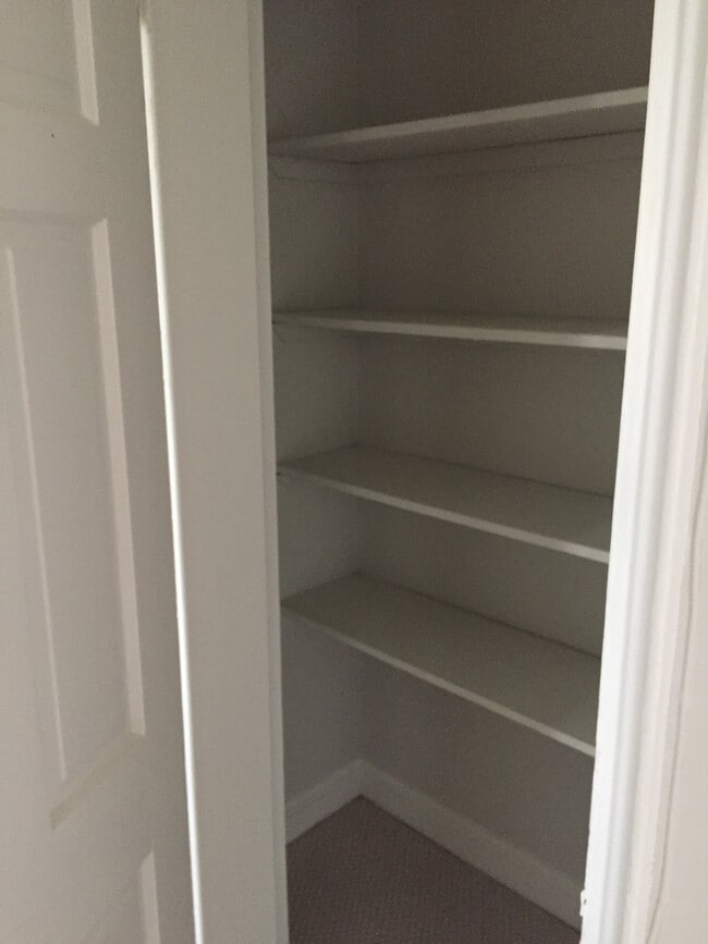 Photo - 24 S Old Glebe Road Unidad Apt 3C