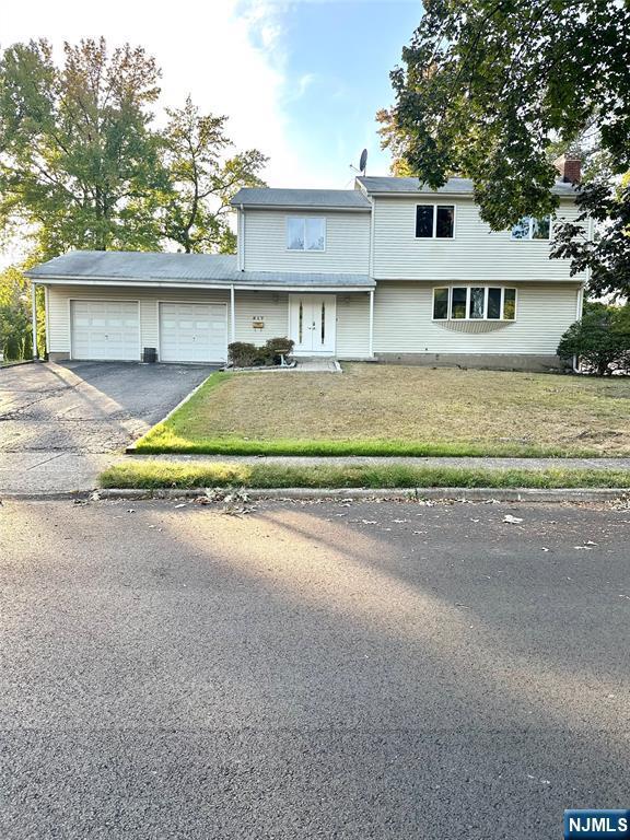 Photo - 517 Fordham Pl