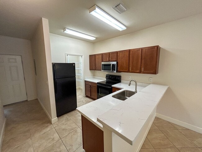 Photo - Woods Edge South #147