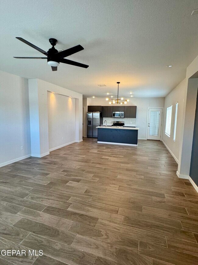 Photo - 12725 Don Norte St