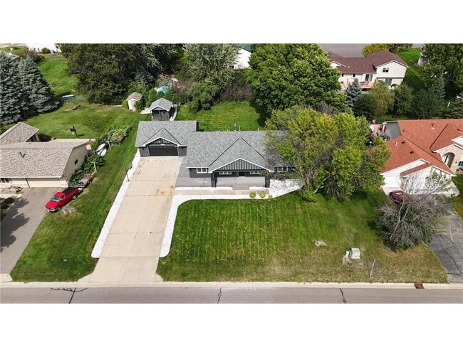 Photo - 3305 200th St W