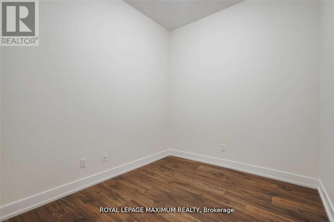 Photo - 278 Buchanan Dr Unit 122E