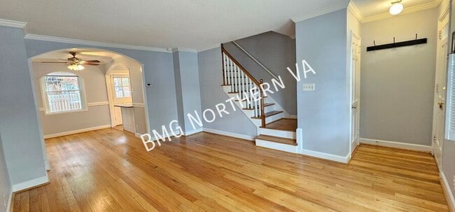 Photo - 3030 S Buchanan St