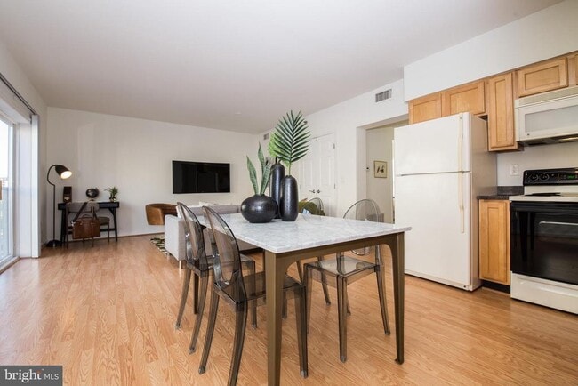 Photo - 1030 N 2nd St Unit 203