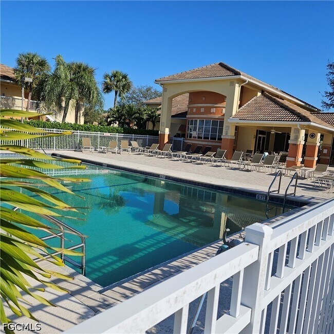 Photo - 6481 Aragon Way Unit 303