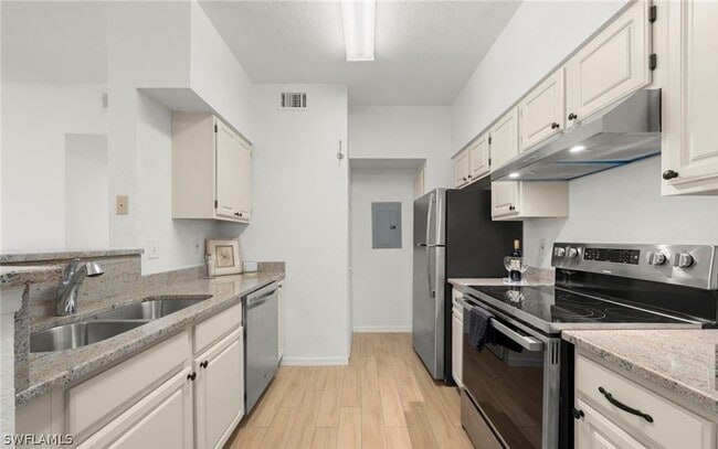 Photo - 23500 Walden Center Dr Unit 206