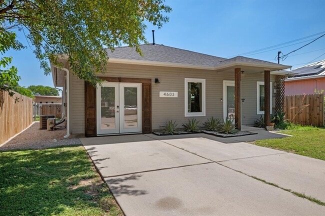 Photo - 4603 Ribbecke Ave