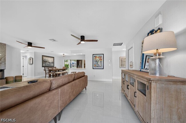 Photo - 27228 Gasparilla Dr