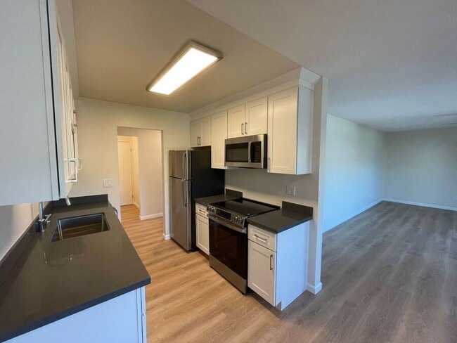 Photo - 410 Evelyn Ave Unidad 104