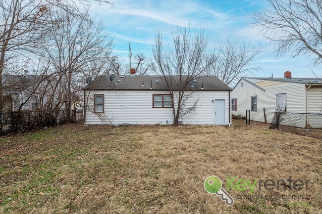 Photo - Renovated 3 Bedroom 1 Bathroom!