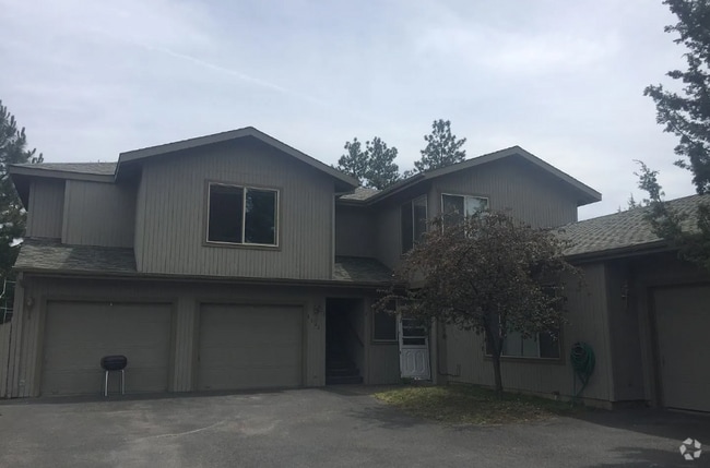 Building Photo - h1121 Unit 3 Rental