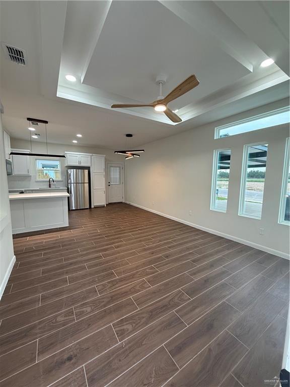 Photo - 12 S Woodland Dr Unit 3