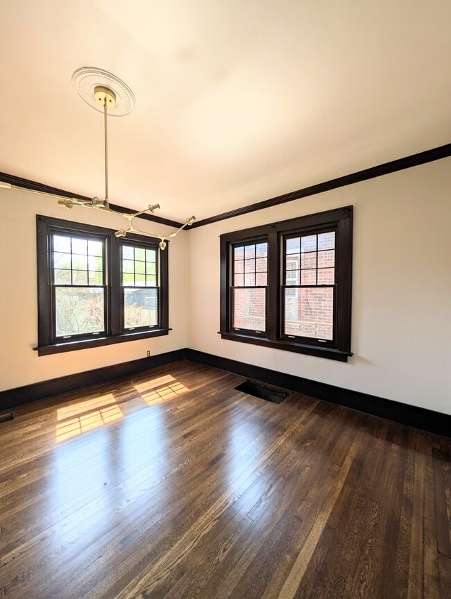 Photo - 1041 Franklin Ave