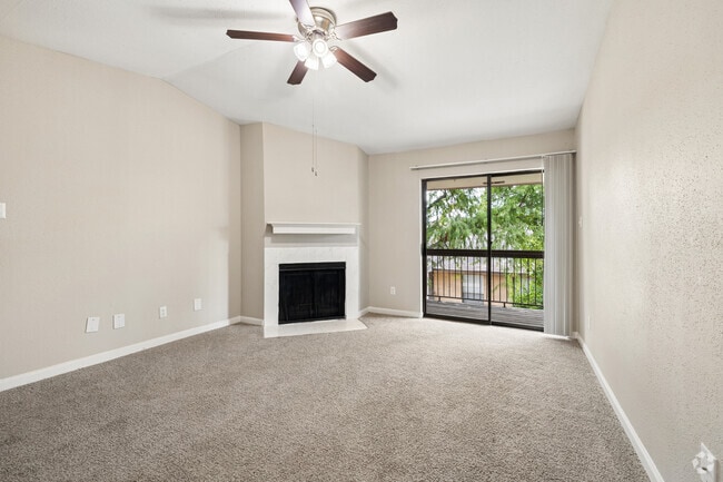 Apartment 2BR, 1BA - 912SF - Living Room - Arise Magnolia Terrace